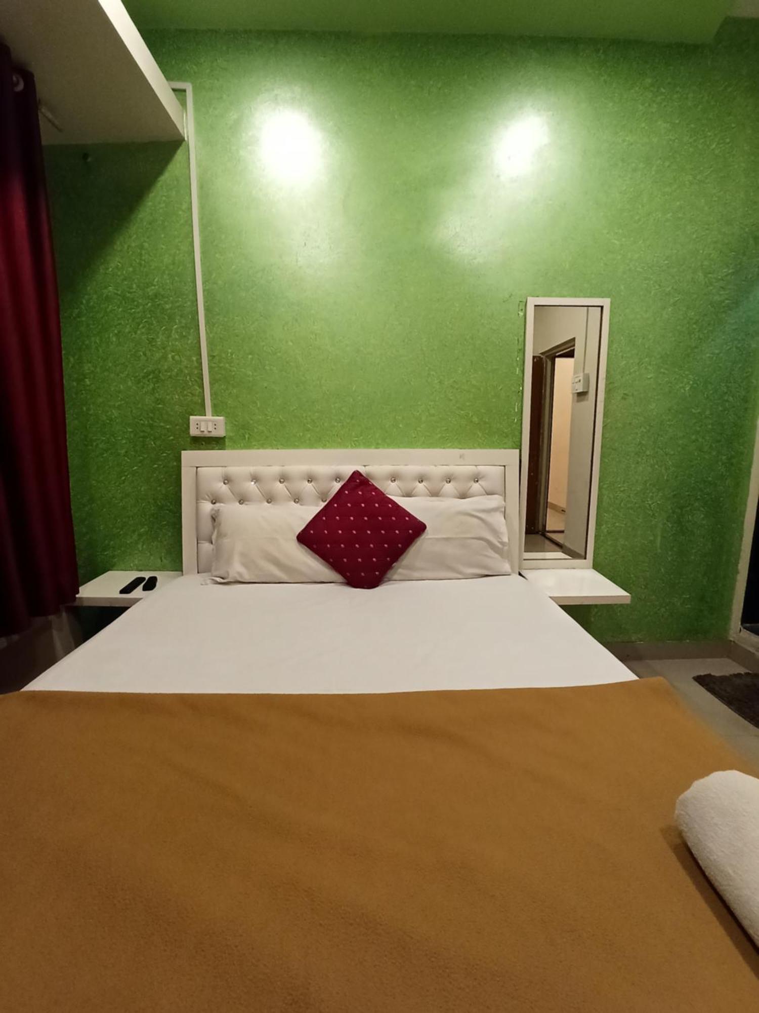 Malwade Motel Pune Dış mekan fotoğraf